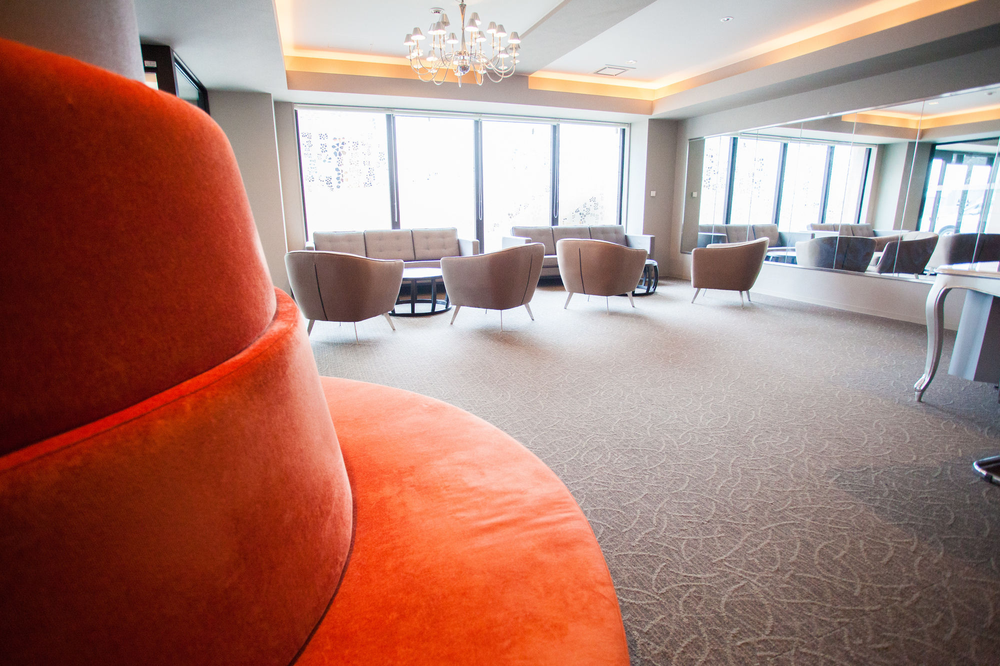 M Hotel كوتشان المظهر الخارجي الصورة