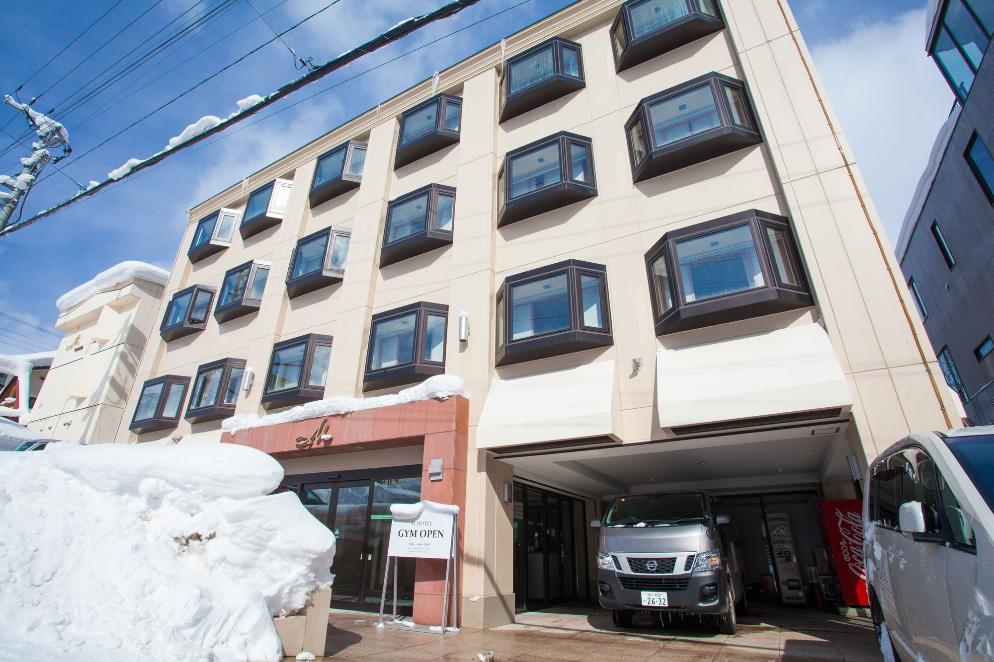 M Hotel كوتشان المظهر الخارجي الصورة